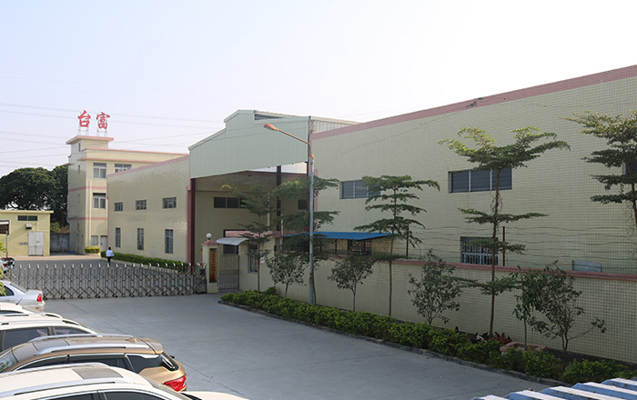 注塑機(jī)生產(chǎn)廠商 注塑機(jī)生產(chǎn)廠商