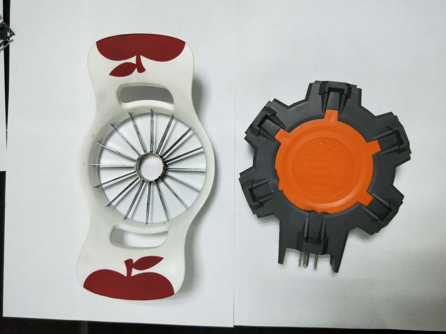 立式雙色圓盤(pán)注塑機(jī) 立式雙色圓盤(pán)注塑機(jī)