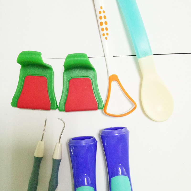 立式雙色圓盤注塑機(jī)(轉(zhuǎn)芯) 立式雙色圓盤注塑機(jī)(轉(zhuǎn)芯)